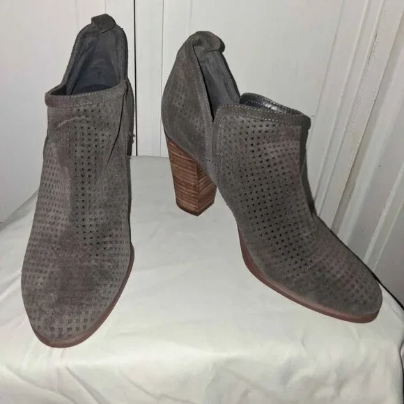 Vince Camuto Grey Suede Leather Booties 8 - Picture 1 of 5